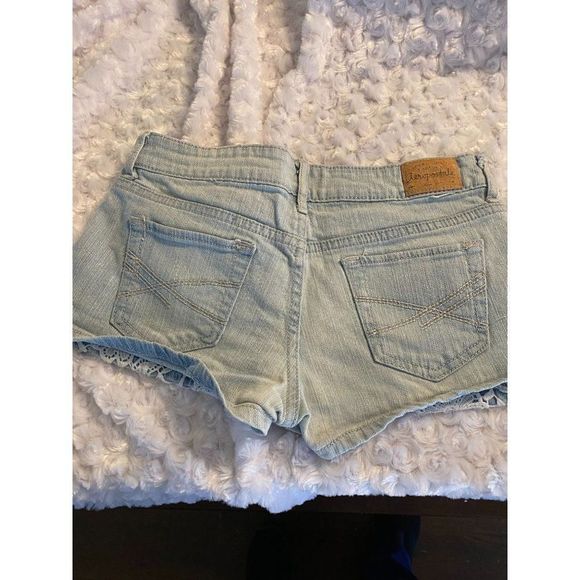 Aeropostale Denim Shorts w/Lace Front Sz. 00 - Picture 3 of 4
